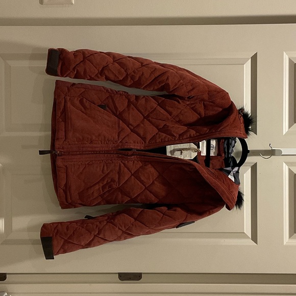 Women's Quilted Ski Jacket - Rust - Alps & Meters NWT Size 4